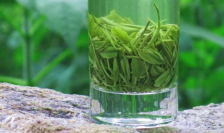  如何喝绿茶减肥 喝绿茶的注意事项 晚上可以喝绿茶吗