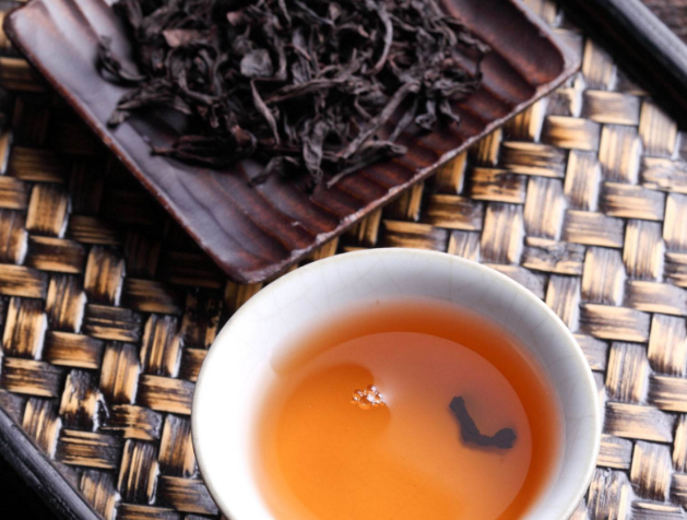  祁门红茶的保质期长还是绿茶长 存储了3年的祁门红茶还可以喝吗