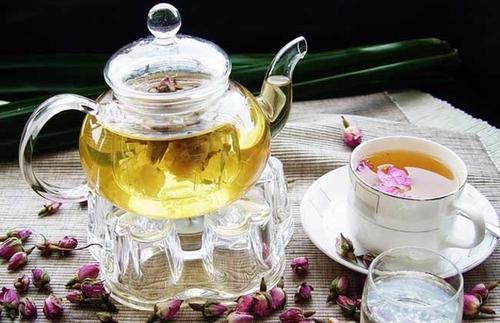  花茶的功效与作用大全 女人喝花茶的益处详细介绍
