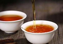  正山小种红茶有什么作用 喝红茶有提神醒脑和消除疲劳的好处