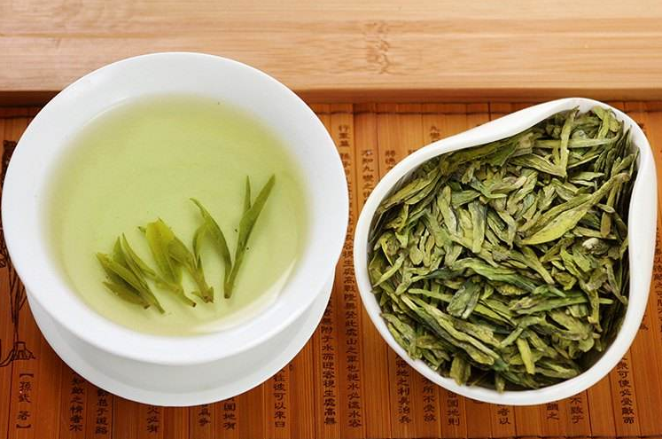  龙井茶的功效与禁忌 龙井茶的益处 龙井茶的营养功效
