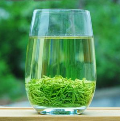 绿茶叶的功效 绿茶叶的副作用 绿茶叶的禁忌