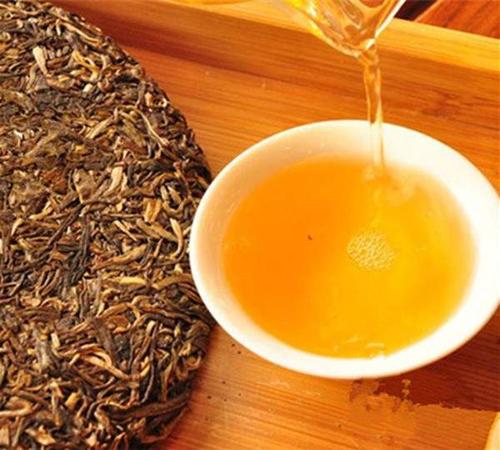  普洱茶或铁观音哪个味道好 普洱茶或铁观音有什么不同