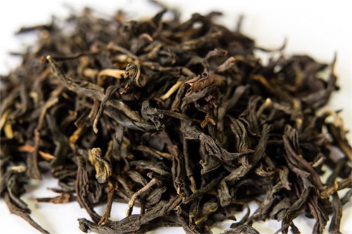  黑茶的功效和作用 饮用黑茶对身体的好处与坏处有哪些