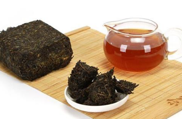  喝黑茶伤肝吗 对肝脏有好处吗 饮用黑茶对身体的好处