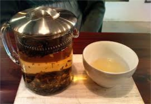  白茶有何功效 喝白茶的功效作用 长期饮用对身体的好处