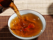  安化黑茶的功效与作用及禁忌 喝安化黑茶的好处和坏处