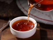  老枞红茶的功效与作用 喝老枞红茶可以养胃护胃抗衰老吗