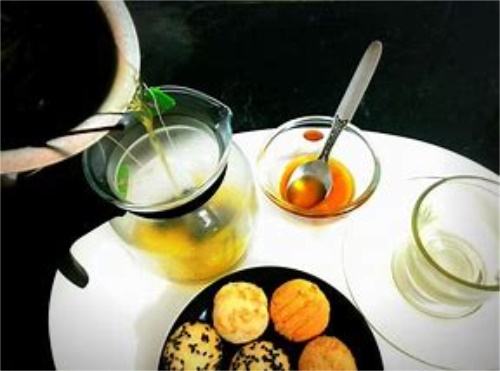  多喝绿茶有什么好处和坏处 多喝绿茶的益处和忌讳