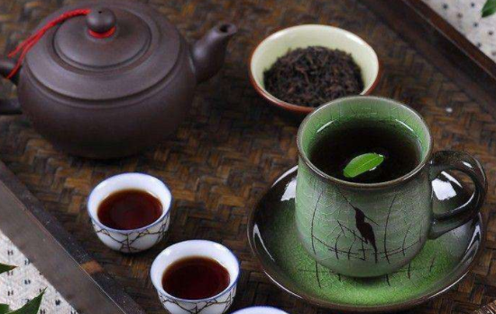  普洱茶生茶和熟茶的功效 好的普洱茶是什么样子的