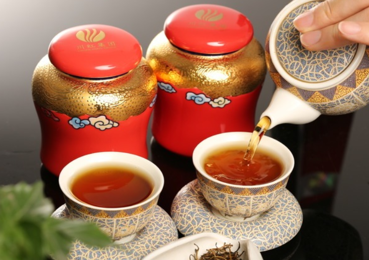  红茶致癌是肯定的 真相揭晓：喝红茶不但不会致癌还有益