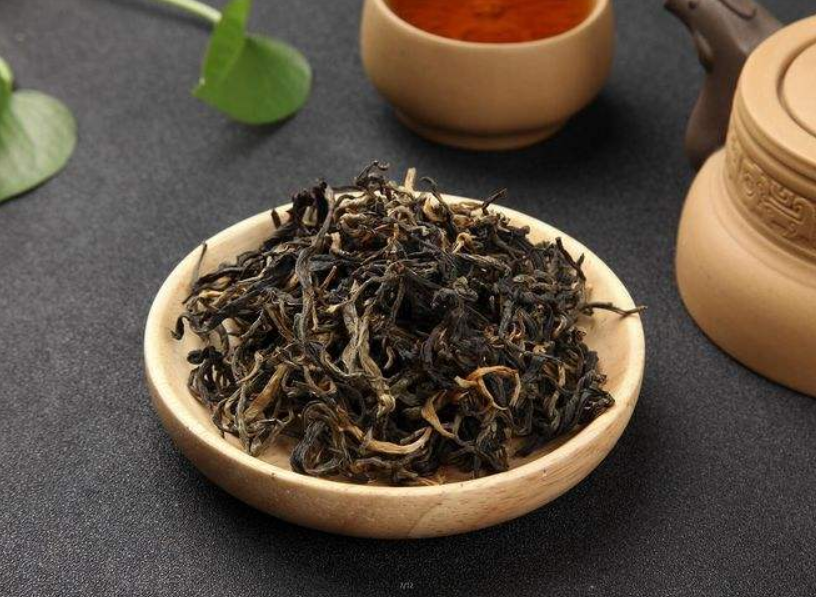  湖南黑茶的功效与作用 哪里有卖 安化黑茶的益处及购买技巧
