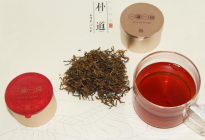 <b> 长期喝红茶的好处与坏处有哪些 常喝红茶的功效和禁忌</b>