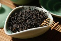  正山小种制作工艺的生产过程需要8道制作茶工序