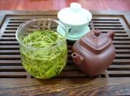  喝龙井茶的功效作用 没想到喝龙井茶的益处竟然那么多