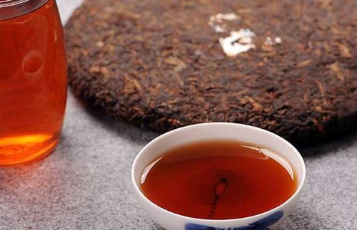  普洱茶喝生茶好还是熟茶更好 怎么区分两者之间的价值