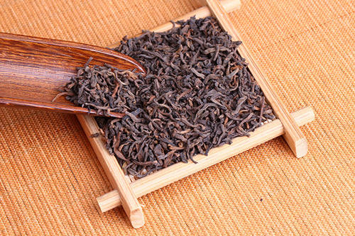  中秋节吃月饼时搭配什么茶饮用是最佳