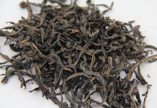  武夷大红袍岩茶的市场价格是多少钱一斤