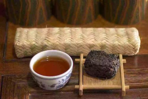  藏茶多少钱一斤 藏茶叶怎么分类