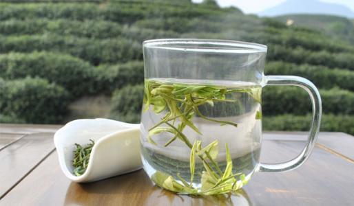  每天喝绿茶有什么好处 喝绿茶好处多多