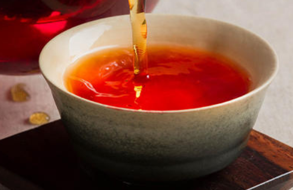  红茶的好处 红茶有预防心脑血管疾病的作用 能降血脂降血压调节血糖