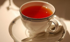  红茶的功效 红茶可以减肥吗 红茶适合什么季节喝