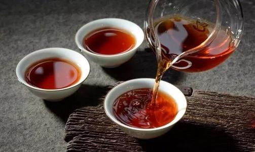  如何鉴定普洱茶的年代 鉴别普洱茶的小妙招
