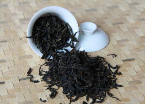  老茶的作用和功能是什么 哪种老茶对人体有益