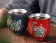 银杯泡茶的好处和坏处是什么 用纯银杯泡茶喝对身体真的害吗