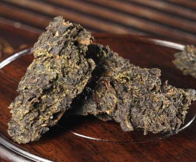  喝茯砖茶有什么好处 茯砖茶是什么茶 喝茯砖茶有助于睡眠吗