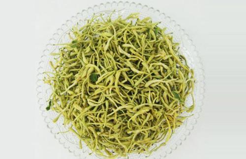  金银花会加重咽炎吗 金银花治疗咽炎能饮用