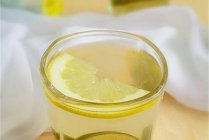  孕妇可以喝柠檬蜂蜜水吗 孕妇饮用柠檬蜂蜜水的好处