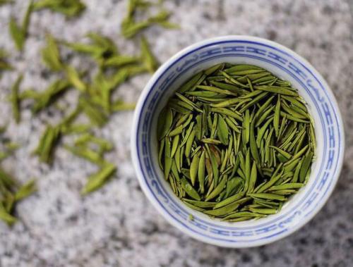  喝绿茶的最佳季节 常喝绿茶的好处