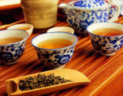 什么样的普洱茶是好茶 闻普洱熟茶的茶香和叶底就知道了