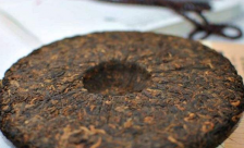  六堡茶与普洱茶的区别 六堡茶的功效 制作六堡茶的原料