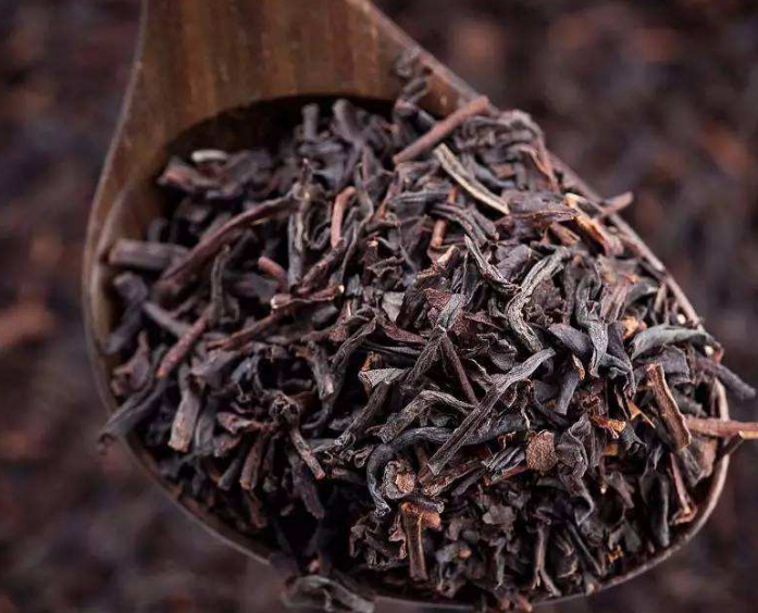  普洱茶生茶和熟茶有什么区别 为什么那么多人喜欢喝熟茶 普洱茶的口感和功效