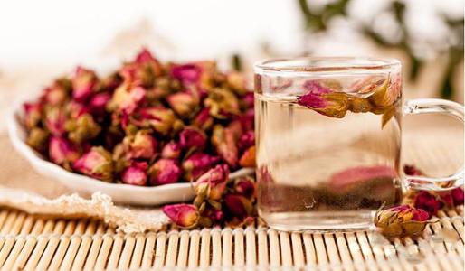  玫瑰茶的功效 经常喝玫瑰茶有什么好处