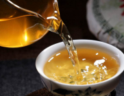  红茶和绿茶的区别 红茶和绿茶的功效与作用有什么不同