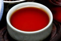  普洱茶放多久不会过期 普洱茶是越老越好吗 普洱茶的选购方法