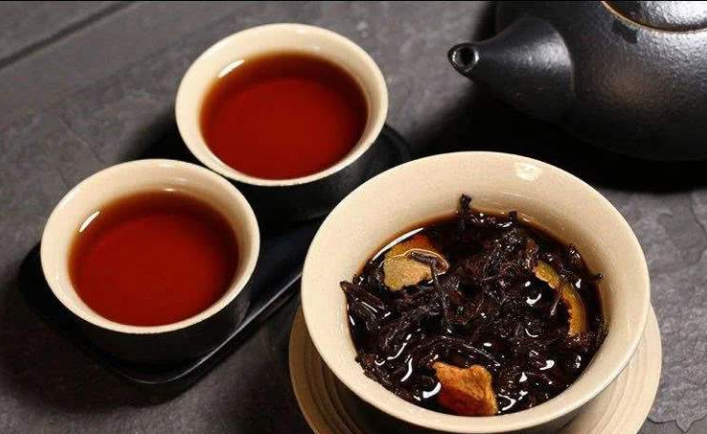  普洱茶喝生茶好还是熟茶好 熟茶的好品质怎么分辨 熟茶的储存方法