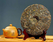 <b> 普洱茶属于什么茶 普洱茶属于黑茶吗 什么是生普和熟普</b>