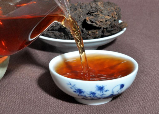  喝茶有什么益处 中国人每年喝几十个亿茶是真的吗