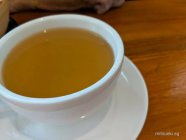  菊花茶的功效与禁忌 冲泡方法 白菊花和黄菊花茶的功效与作用