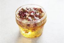  红枣山楂菊花茶的功效 隔夜的菊花茶禁忌