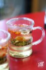  红枣甘草蜂蜜菊花茶的功效与禁忌有好多？菊花茶的禁忌与作用
