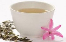  孕期可以喝白茶 但孕妇喝白茶要谨慎 孕妇喝白茶常见问题