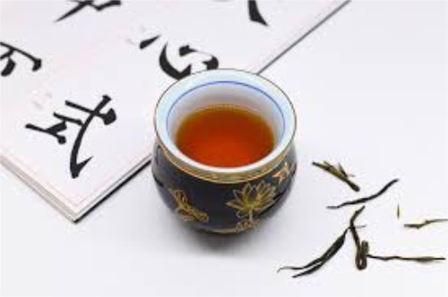  小青桔普洱茶的功效有哪些？什么人不可以喝小青柑？