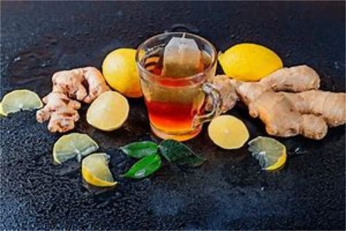  红茶泡生姜有什么作用？红茶和姜片泡水喝的益处作用